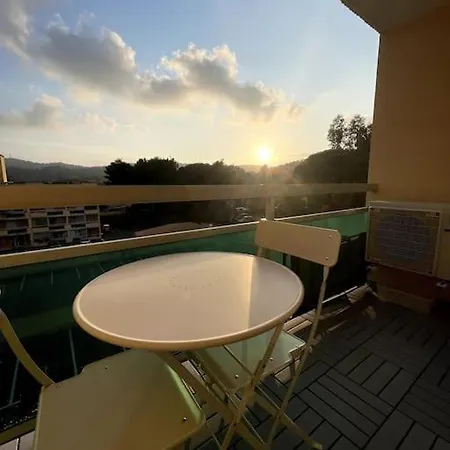 Appartement Avec Clim, Parking Et Balcon - 3 Personnes Bormes-les-Mimosas