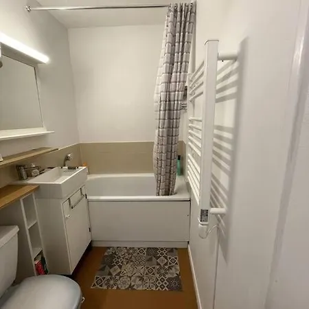 Apartment Avec Clim, Parking Et Balcon - 3 Personnes