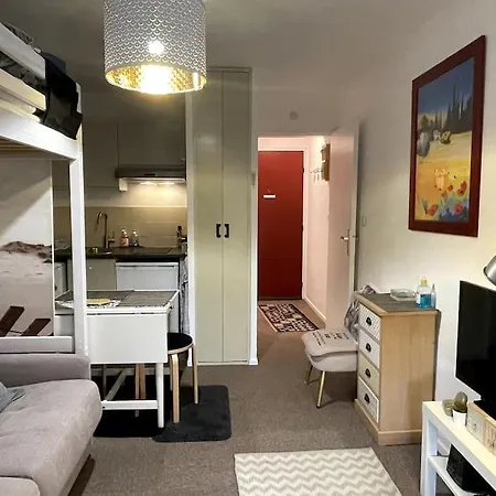 Apartment Avec Clim, Parking Et Balcon - 3 Personnes